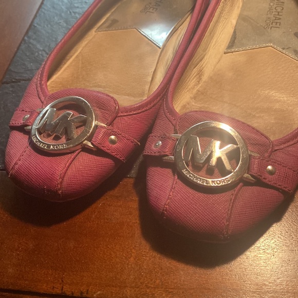 Michael Kors Moccasins - Picture 3 of 7